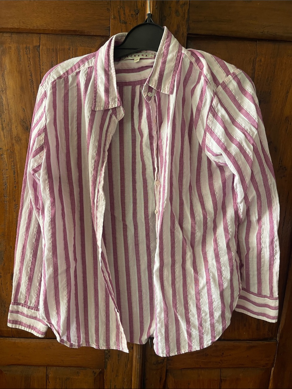 XiRENA Lavender and White Vertical Stripe Button-Down Shirt